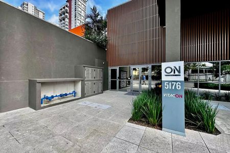 Studio para alugar com 18m², 0 quarto e sem vaga Studio para alugar com 18m², 0 quarto e sem vagaFachada