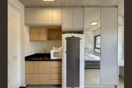 Studio para alugar com 18m², 0 quarto e sem vaga Studio para alugar com 18m², 0 quarto e sem vagaCozinha