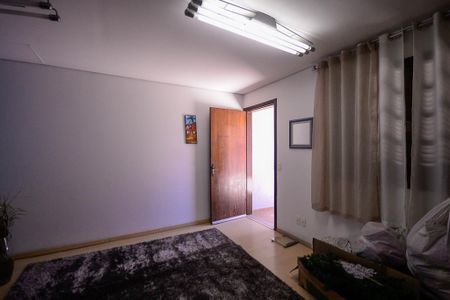 Casa à venda com 264m², 3 quartos e 3 vagas Casa à venda com 264m², 3 quartos e 3 vagasEdícula