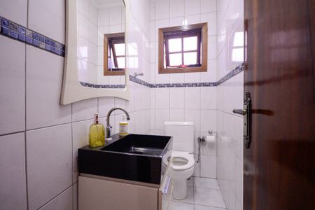 Casa à venda com 264m², 3 quartos e 3 vagas Casa à venda com 264m², 3 quartos e 3 vagasLavabo