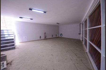 Casa à venda com 264m², 3 quartos e 3 vagas Casa à venda com 264m², 3 quartos e 3 vagasGaragem