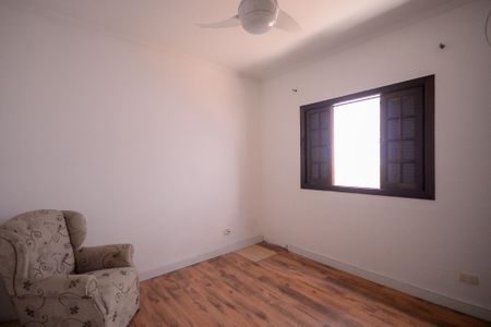 Casa à venda com 264m², 3 quartos e 3 vagas Casa à venda com 264m², 3 quartos e 3 vagasQuarto 2 - Suite