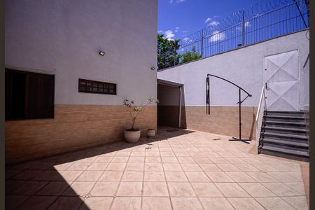 Casa à venda com 264m², 3 quartos e 3 vagas Casa à venda com 264m², 3 quartos e 3 vagasÁrea de Lazer