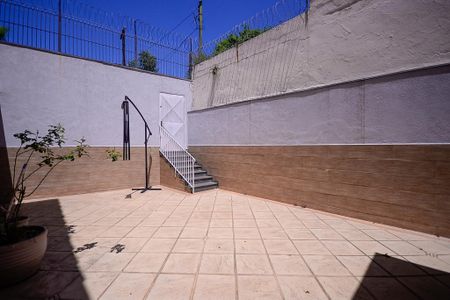 Casa à venda com 264m², 3 quartos e 3 vagas Casa à venda com 264m², 3 quartos e 3 vagasÁrea de Lazer