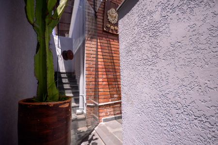 Casa à venda com 264m², 3 quartos e 3 vagas Casa à venda com 264m², 3 quartos e 3 vagasEntrada