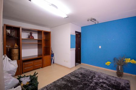 Casa à venda com 264m², 3 quartos e 3 vagas Casa à venda com 264m², 3 quartos e 3 vagasEdicúla