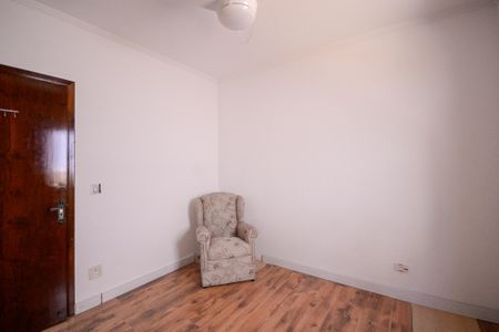 Casa à venda com 264m², 3 quartos e 3 vagas Casa à venda com 264m², 3 quartos e 3 vagasQuarto 2 - Suite