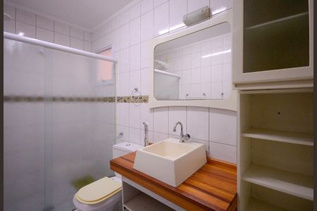 Casa à venda com 264m², 3 quartos e 3 vagas Casa à venda com 264m², 3 quartos e 3 vagasBanheiro do Quarto 3