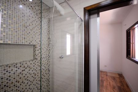 Casa à venda com 264m², 3 quartos e 3 vagas Casa à venda com 264m², 3 quartos e 3 vagasBanheiro do Quarto 2