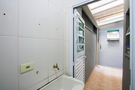 Apartamento à venda com 38m², 2 quartos e 1 vaga Apartamento à venda com 38m², 2 quartos e 1 vagaÁrea de serviço