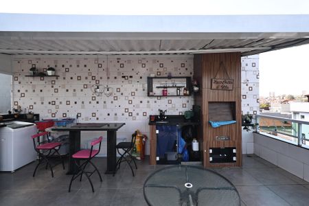 Apartamento à venda com 100m², 2 quartos e 1 vagaCobertura