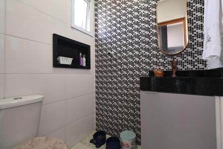 Apartamento à venda com 100m², 2 quartos e 1 vagaBanheiro da Suíte