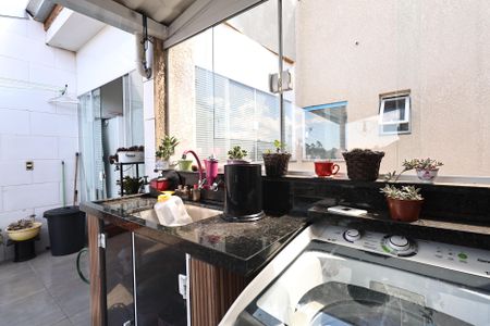 Apartamento à venda com 100m², 2 quartos e 1 vagaLavanderia