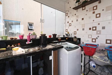Apartamento à venda com 100m², 2 quartos e 1 vagaLavanderia