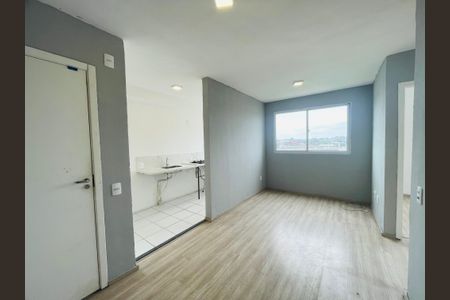 Sala de apartamento para alugar com 2 quartos, 44m² em Vila Nova Bonsucesso, Guarulhos