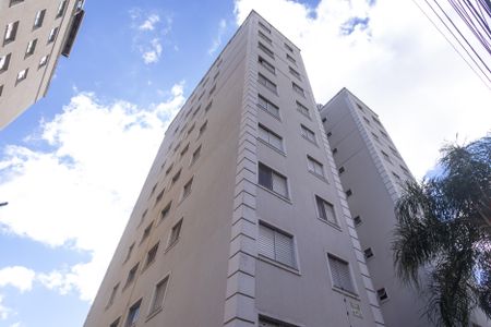 Apartamento à venda com 77m², 3 quartos e 2 vagasFachada