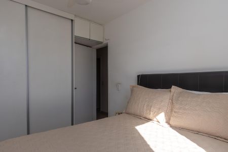 Apartamento à venda com 77m², 3 quartos e 2 vagasQuarto 1