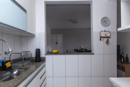 Apartamento à venda com 77m², 3 quartos e 2 vagasCozinha