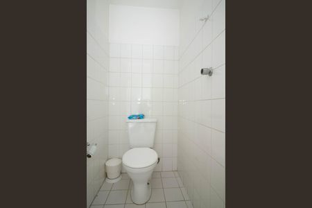 Apartamento à venda com 80m², 4 quartos e 1 vaga Apartamento à venda com 80m², 4 quartos e 1 vagaBanheiro de serviço