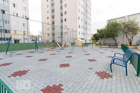 Apartamento à venda com 80m², 4 quartos e 1 vaga Apartamento à venda com 80m², 4 quartos e 1 vagaÁrea comum - Playground