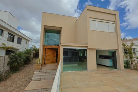 Varanda de casa de condomínio para alugar com 5 quartos, 480m² em Alphaville - Lagoa dos Ingleses, Nova Lima