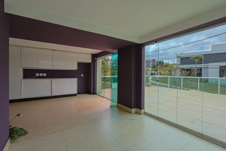 Varanda  de casa de condomínio para alugar com 5 quartos, 480m² em Alphaville - Lagoa dos Ingleses, Nova Lima