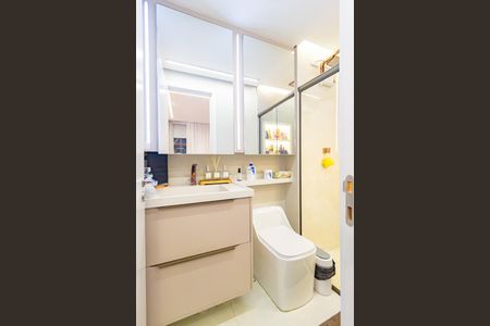 Apartamento para alugar com 38m², 1 quarto e 1 vaga Apartamento para alugar com 38m², 1 quarto e 1 vagaBanheiro