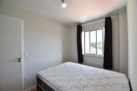 Quarto de apartamento para alugar com 1 quarto, 30m² em Cristo Rei, Curitiba