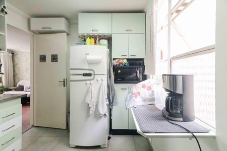 Apartamento para alugar com 61m², 2 quartos e 1 vaga Apartamento para alugar com 61m², 2 quartos e 1 vagaCozinha