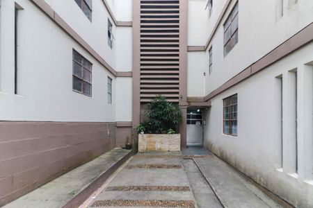Apartamento para alugar com 61m², 2 quartos e 1 vaga Apartamento para alugar com 61m², 2 quartos e 1 vagaFachada