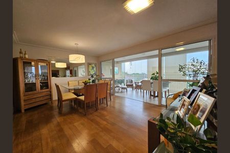 Apartamento à venda com 137m², 3 quartos e 2 vagas Apartamento à venda com 137m², 3 quartos e 2 vagasFoto 14