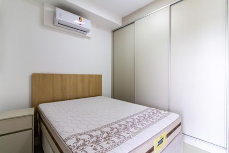 Kitnet/Studio à venda com 1 quarto, 28m² em Jardim das Acacias, São Paulo