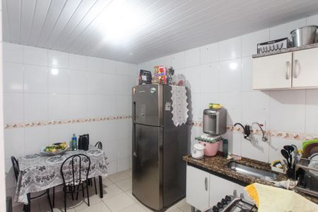 Casa à venda com 105m², 2 quartos e 2 vagasCozinha