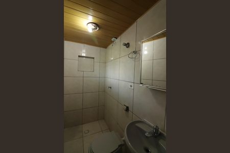 Banheiro Social de casa para alugar com 2 quartos, 49m² em Baeta Neves, São Bernardo do Campo