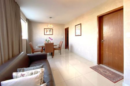 Sala de apartamento à venda com 3 quartos, 79m² em Planalto, Belo Horizonte