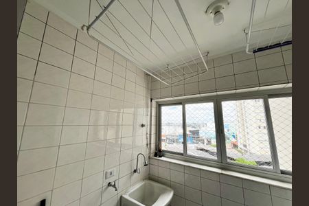 Apartamento à venda com 74m², 3 quartos e 1 vagaÁrea de Serviço