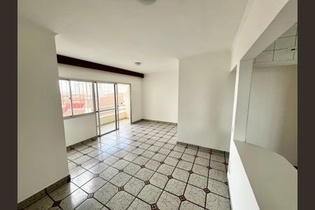 Apartamento à venda com 74m², 3 quartos e 1 vagaSala