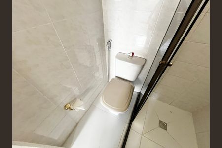 Apartamento à venda com 74m², 3 quartos e 1 vagaBanheiro