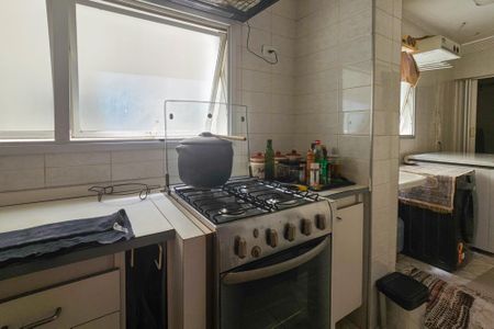 Apartamento para alugar com 130m², 4 quartos e 1 vaga Apartamento para alugar com 130m², 4 quartos e 1 vagaCozinha