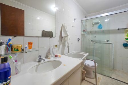 Apartamento para alugar com 130m², 4 quartos e 1 vaga Apartamento para alugar com 130m², 4 quartos e 1 vagaBanheiro da Suíte