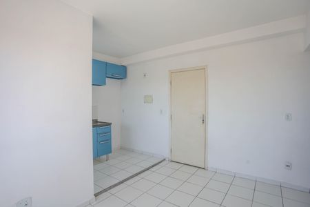 Sala de apartamento para alugar com 2 quartos, 43m² em Canhema, Diadema
