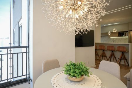 Varanda de apartamento à venda com 2 quartos, 54m² em Vila Nair, São Paulo