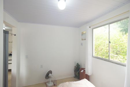 Casa para alugar com 38m², 1 quarto e sem vagaQuarto