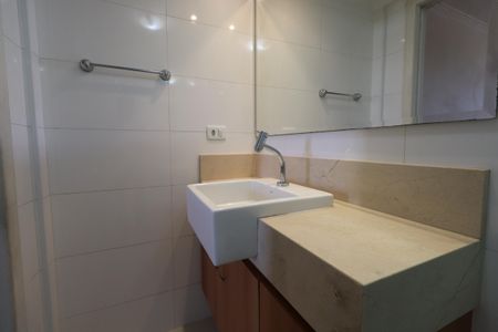 Apartamento à venda com 86m², 2 quartos e 1 vagaBanheiro da Suíte