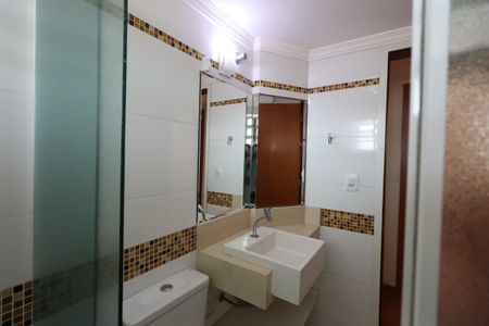 Apartamento à venda com 86m², 2 quartos e 1 vagaBanheiro Social