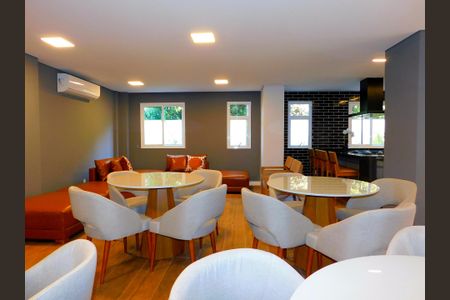 Apartamento para alugar com 60m², 2 quartos e 1 vagaÁrea comum