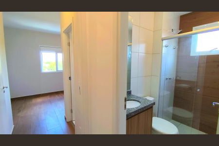 Apartamento para alugar com 60m², 2 quartos e 1 vaga Apartamento para alugar com 60m², 2 quartos e 1 vagaBanheiro da Suíte