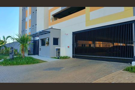 Apartamento para alugar com 60m², 2 quartos e 1 vaga Apartamento para alugar com 60m², 2 quartos e 1 vagaFachada