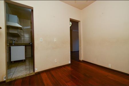 Apartamento à venda com 90m², 3 quartos e 1 vagaSala de Jantar