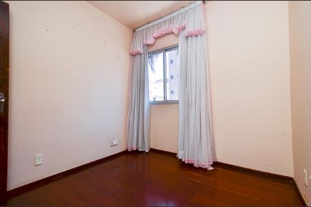 Apartamento à venda com 90m², 3 quartos e 1 vagaQuarto 2